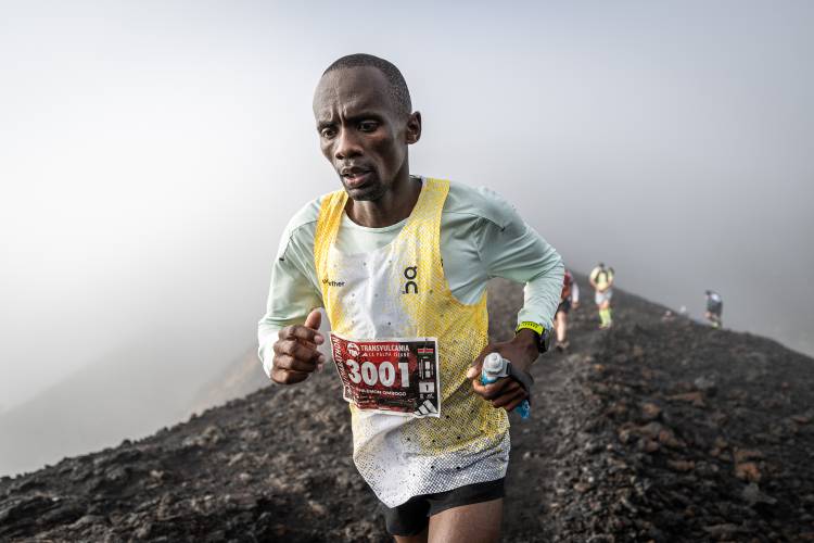 Gitonga and kiriago seize transvulcania glory as downhill drama decides long distance titles!