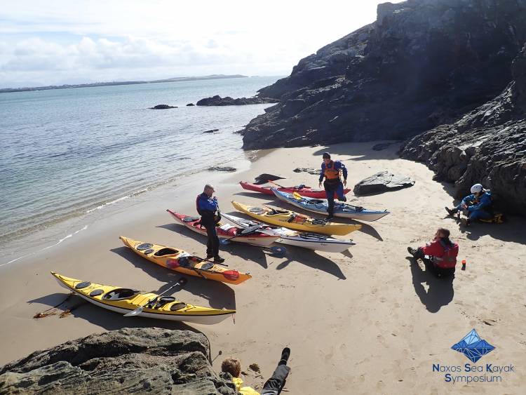 Naxos Sea Kayak Symposium: Ο Μανώλης Λουδάρος μας μιλάει για το πρώτο Διεθνές Συμπόσιο Καγιάκ στην Ελλάδα!