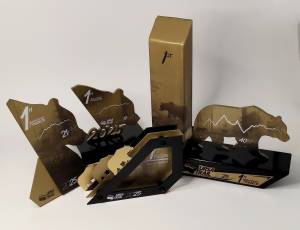 Ursa Trail 2025: Έπαθλα που τιμούν την φύση της Πίνδου, τους αθλητές και την τέχνη!