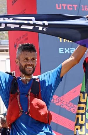 Ο Φώτης Ζησιμόπουλος κέρδισε τα 100 μίλια του RMB Ultra-trail Cape Town με το εξαιρετικό 20.48.17!