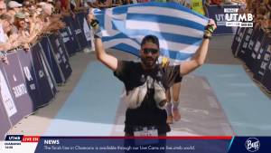Ο Γιάννης Πολυμενάκος τερματίζει στον UTMB 2024