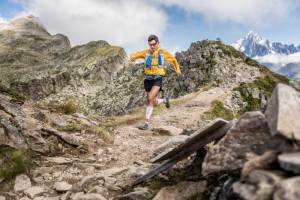 Τρέξιμο σε Κατηφόρα - Μυϊκή Καταπόνηση και Στρατηγικές Προσαρμογής!